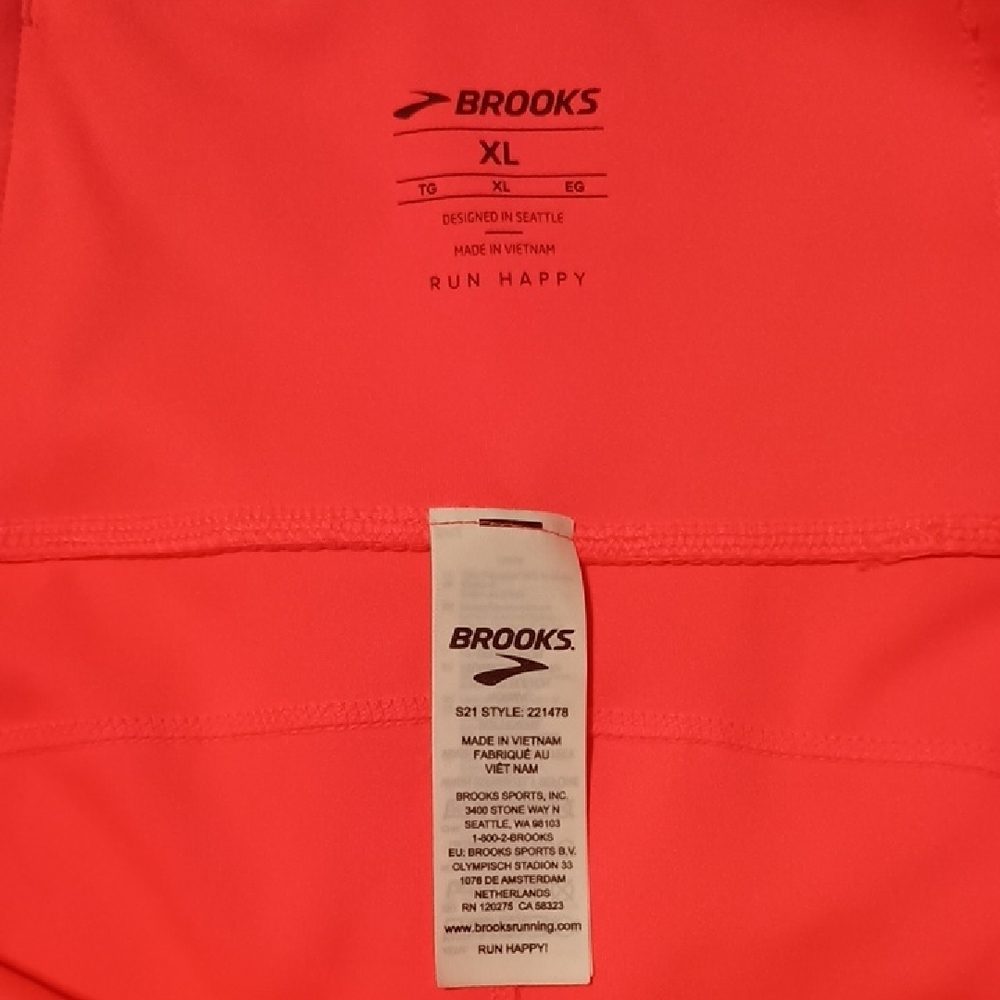 Brooks Womens Coral Pink Running Shorts XL NWOT Pull On Stretch Knit 3 Pockets - Picture 8 of 8